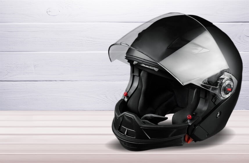 Sélection des meilleurs accessoires pour casque de moto